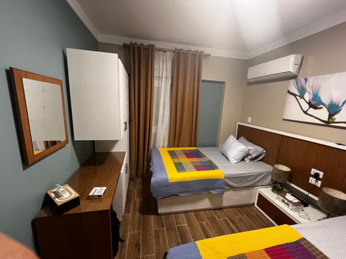 Luxury Flat With Garden And Private Entrance فاخرة بحديقة و مدخل خاص Apartamento *